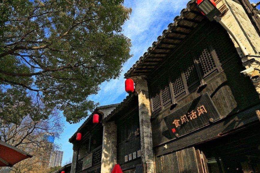 逃离神秘海底世界