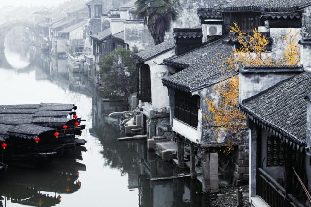 逃出巫婆屋